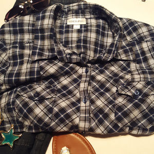 FASHION BUG button down blouse plaid